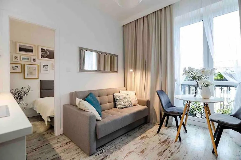 Lux Apartament W Centrum, Plac Konstytucji, Klimatyzacja, Widokowy Apartment Warsaw 0*,  Poland